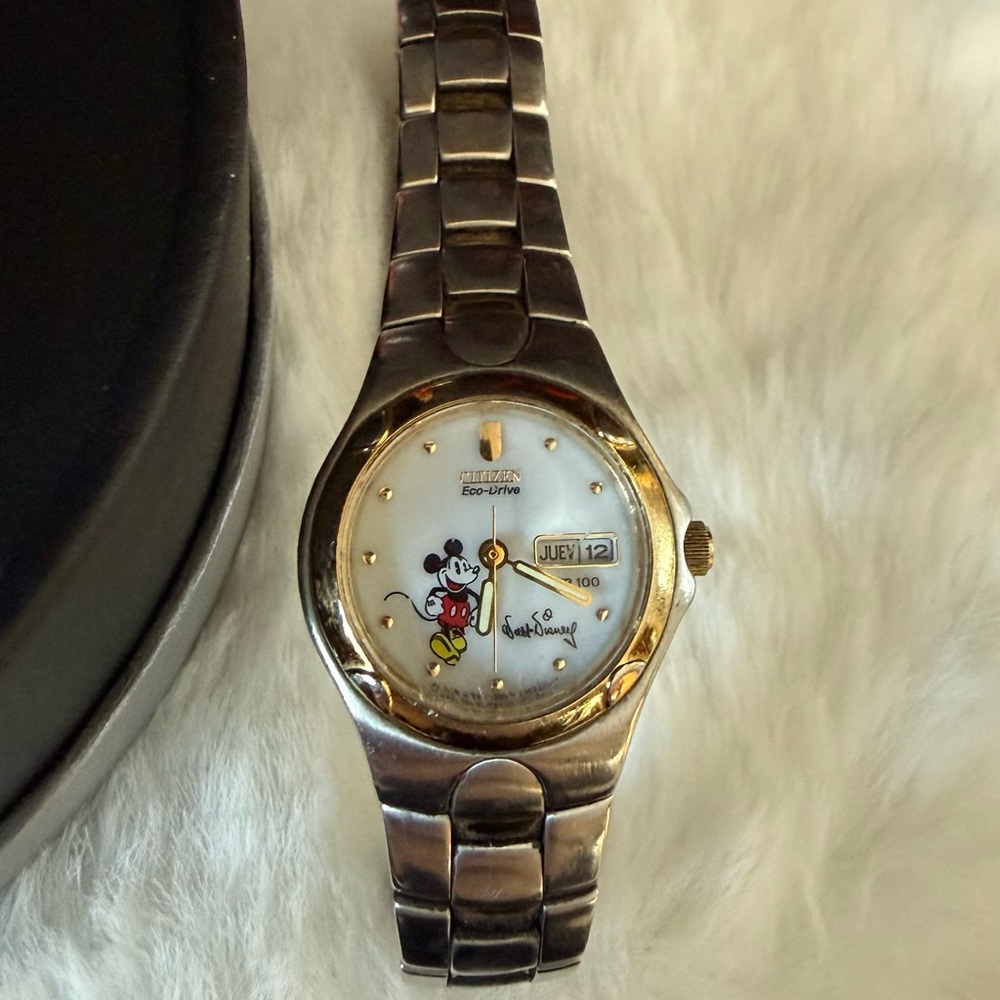 Citizen Disney ECO DRIVE Silver and Gold Watch - Picture 5 of 7